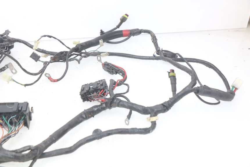 photo de WIRING HARNESS PEUGEOT GEOPOLIS 400 (2007 - 2013) - Technical close-up