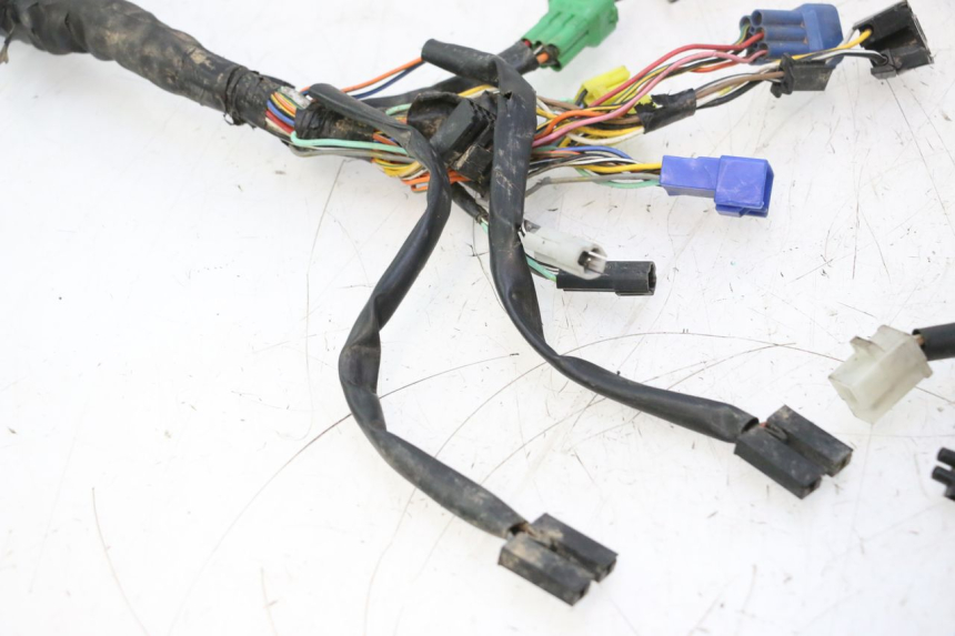 photo de WIRE HARNESS SUZUKI GSF N BANDIT 1200 (2001 - 2005) - Component zoom