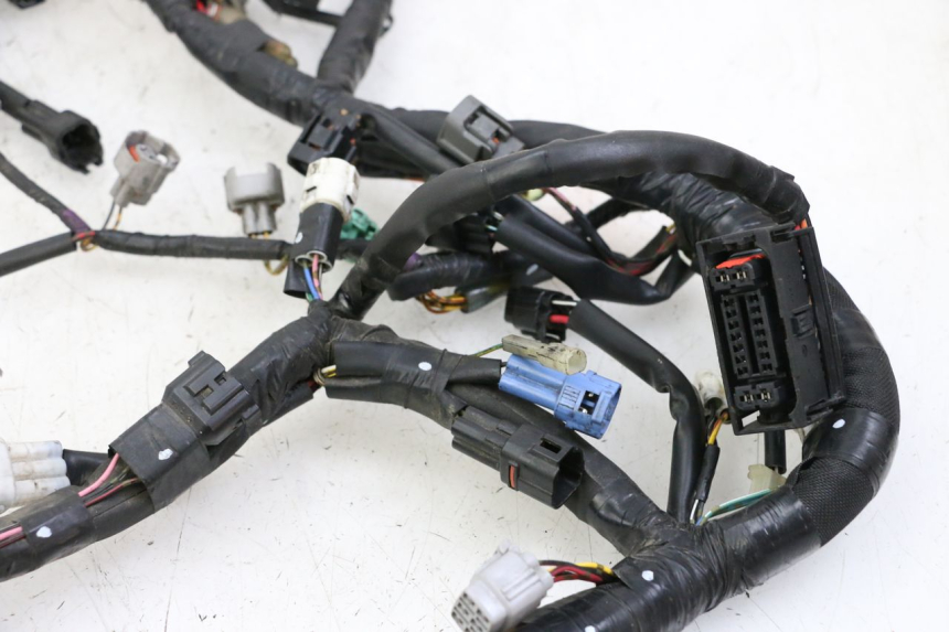 photo de WIRE HARNESS SUZUKI GSR 750 (2011 - 2017) - Component detail
