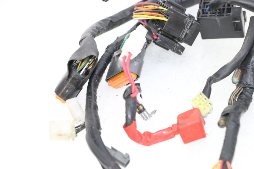 photo de WIRE HARNESS SUZUKI GSR 750 (2011 - 2017) - Checked used part