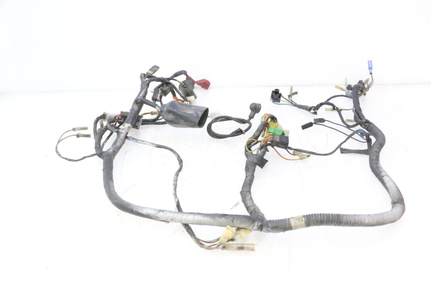 photo de WIRE HARNESS SUZUKI GSX F GSXF 750 (1988 - 1998) - Technical close-up