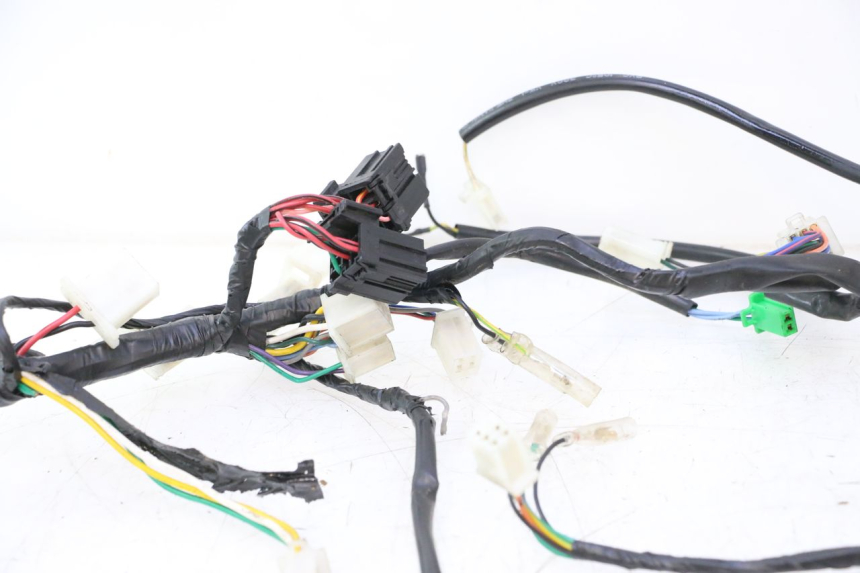 photo de WIRE HARNESS PEUGEOT KISBEE 2T 50 (2018 - 2022) - Distinctive features