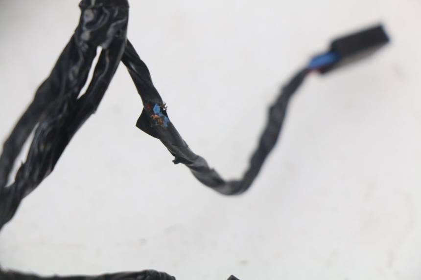 photo de WIRING HARNESS PIAGGIO LIBERTY IGET 4T 50 (2015 - 2020) - Zoom on usage condition