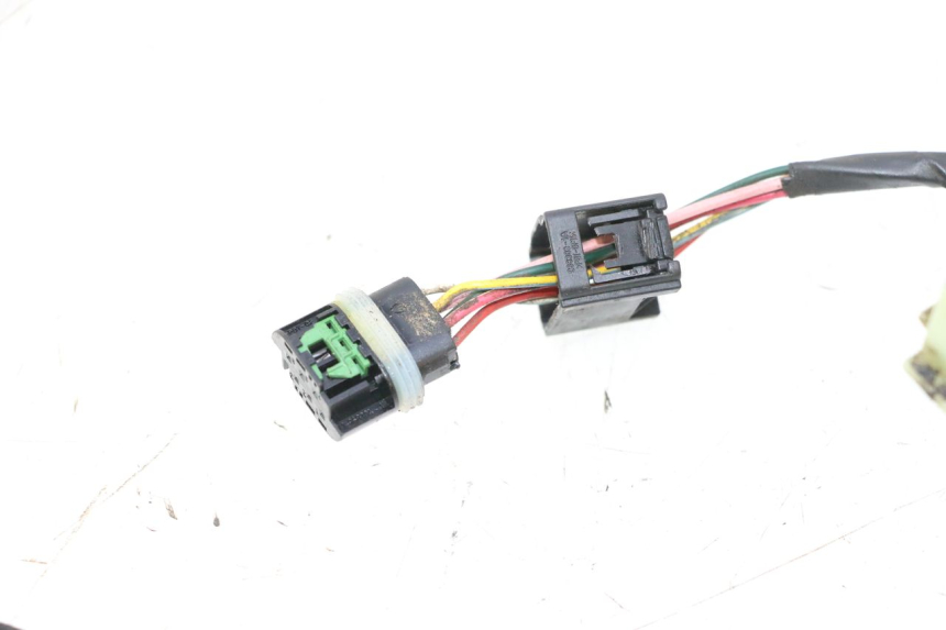photo de WIRE HARNESS PEUGEOT LUDIX ONE 14P 50 (2004 - 2013) - Zoom on usage condition