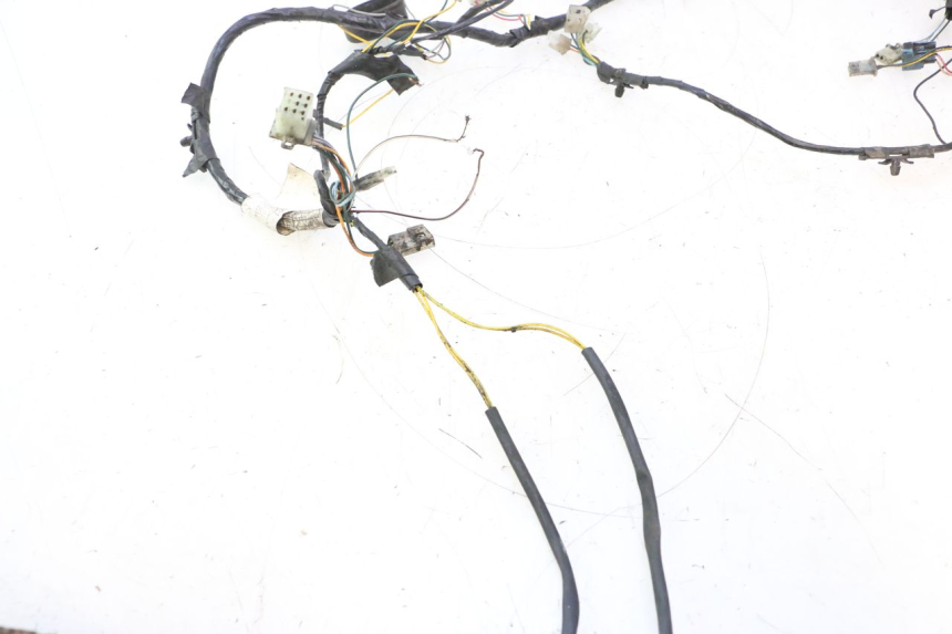 photo de WIRE HARNESS PEUGEOT LUDIX ONE 50 (2004 - 2013) - Additional view of the item