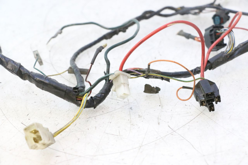 photo de WIRE HARNESS PEUGEOT LUDIX PRO 2T 50 (2010 - 2017) - Component zoom