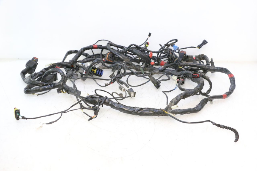photo de WIRING HARNESS PIAGGIO MP3 LT 300 (2010 - 2016) - Surface and material condition