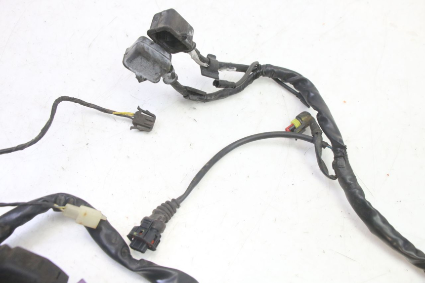 photo de WIRE HARNESS PIAGGIO MP3 RL 250 (2006 - 2010) - Alternative perspective