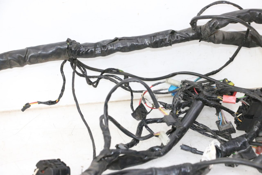 photo de WIRE HARNESS PIAGGIO MP3 500 (2011 - 2015) - Alternative angle
