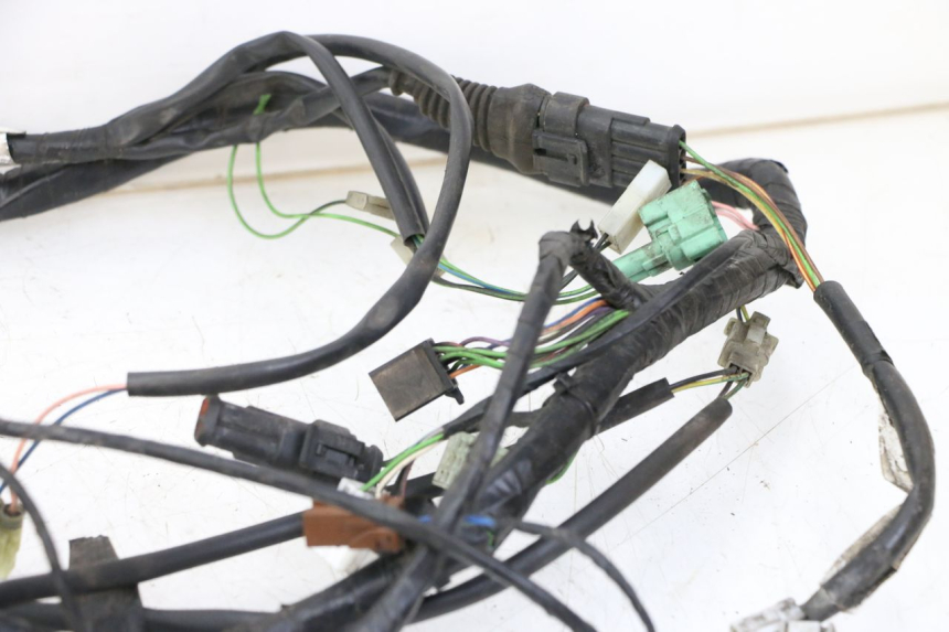 photo de WIRE HARNESS PEUGEOT SATELIS 125 (2013 - 2018) - Surface and material condition