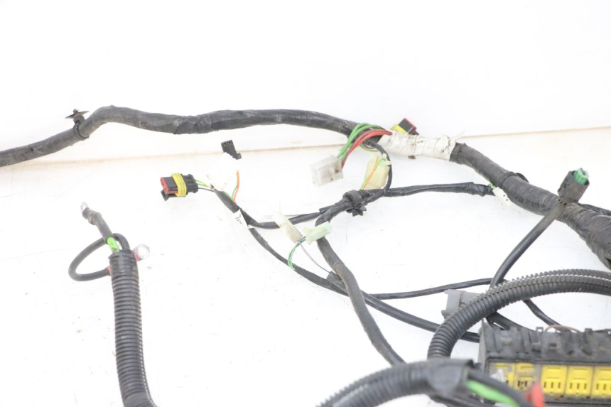 photo de WIRE HARNESS PEUGEOT SATELIS 125 (2013 - 2018) - High-resolution close-up