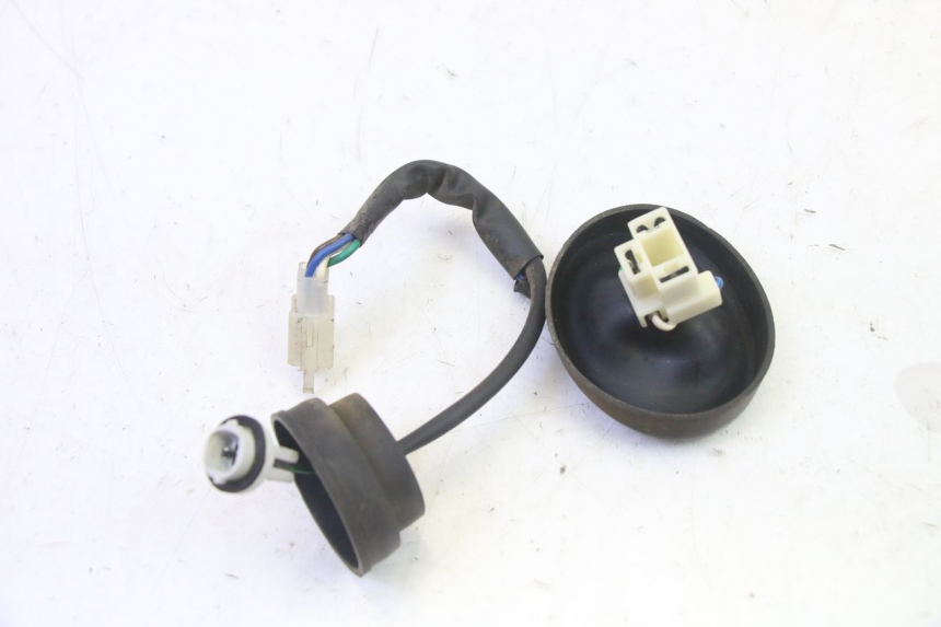 photo de HEADLIGHT WIRE HARNESS PEUGEOT CITYSTAR 50 (2013 - 2017) - Zoom on usage condition