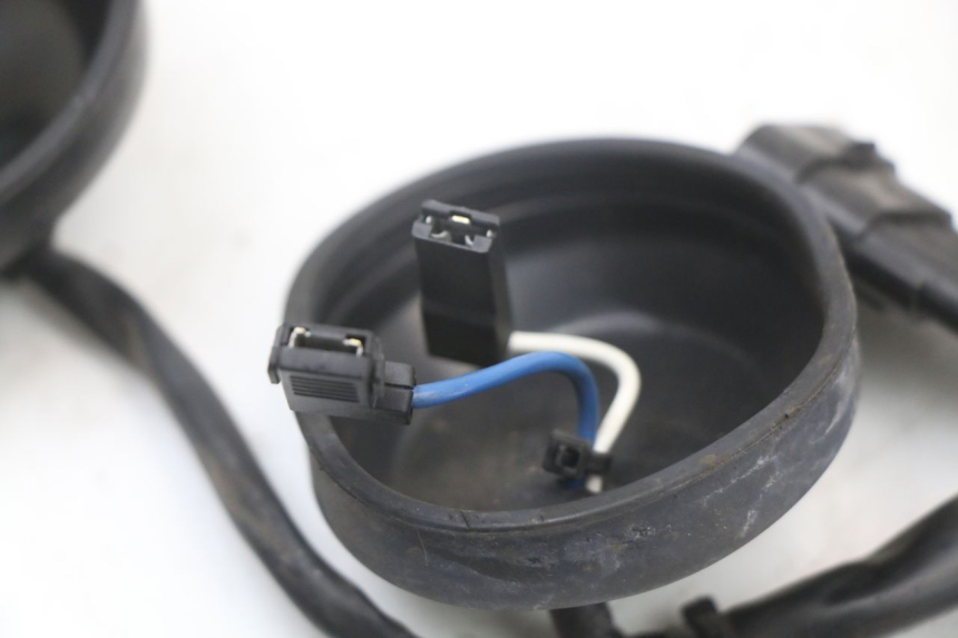 photo de HEADLIGHT WIRE HARNESS MOTO GUZZI NORGE 8V GT 1200 (2011 - 2016) - Alternative perspective