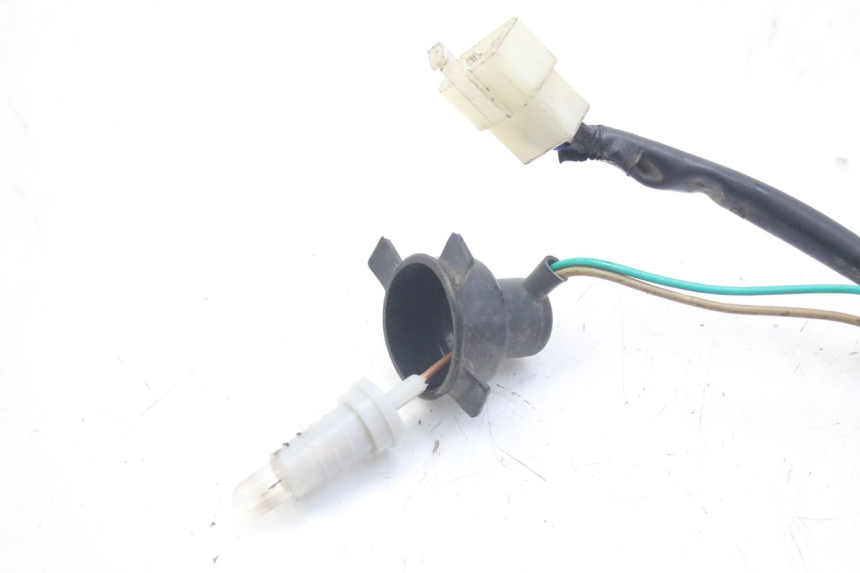 photo de HEADLIGHT WIRE HARNESS SYM ORBIT 2 4T 50 (2018 - 2022) - Zoom on usage condition