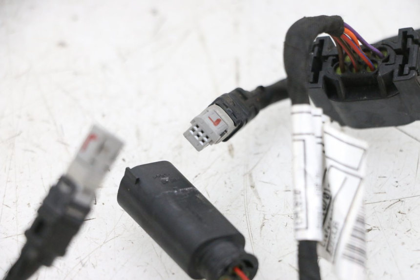 photo de HEADLIGHT WIRE HARNESS BMW R GS 1250 (2021 - 2024) - Product overview