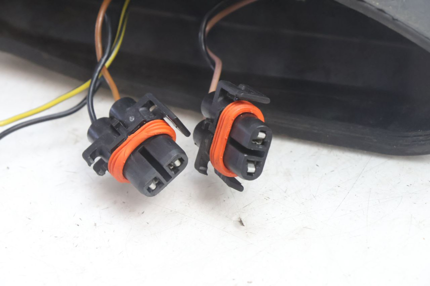 photo de HEADLIGHT WIRE HARNESS GILERA RUNNER SP 50 (2002 - 2004) - Alternative perspective