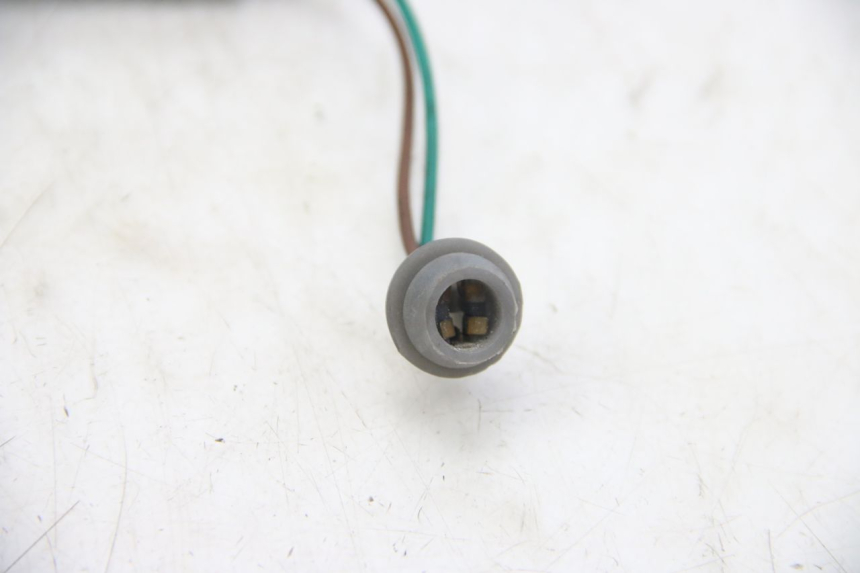 photo de HEADLIGHT HARNESS PEUGEOT TWEET 4T 50 (2010 - 2014) - Zoom on usage condition