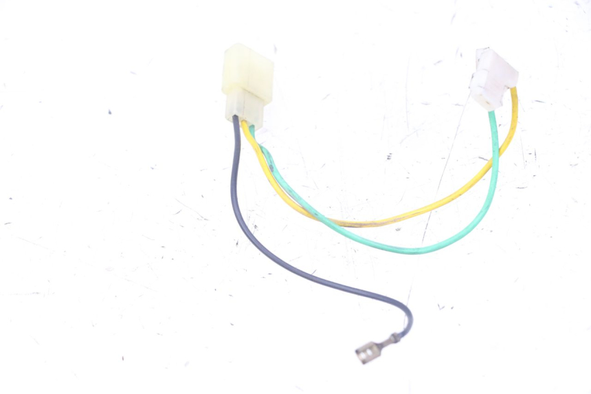 photo de HEADLIGHT WIRE HARNESS YAMAHA WHY 50 (1998 - 2000) - Zoom on usage condition