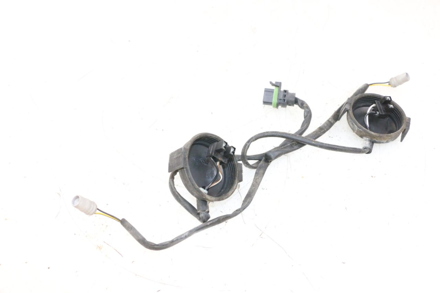 photo de HEADLIGHT WIRE HARNESS PIAGGIO X8 125 (2004 - 2007) - Technical close-up