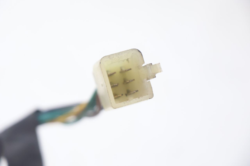 photo de HEADLIGHT WIRE HARNESS YAMAHA YP MAJESTY 125 (2007 - 2010) - Zoom on usage condition