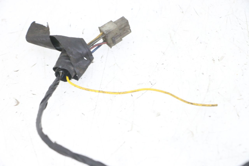 photo de WIRE HARNESS PEUGEOT SATELIS COMPRESSOR K15 125 (2006 - 2009) - Surface and material condition
