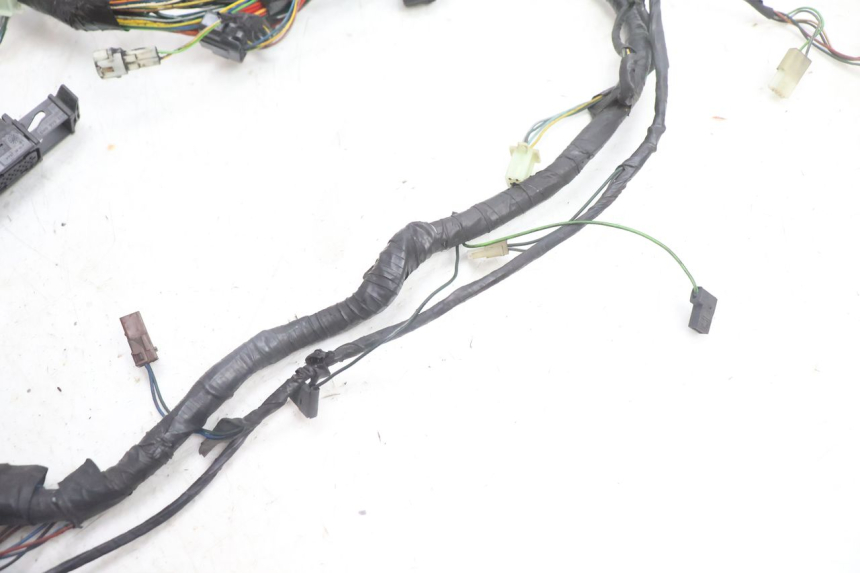 photo de WIRING HARNESS PEUGEOT SATELIS 125 (2006 - 2009) - Alternative perspective