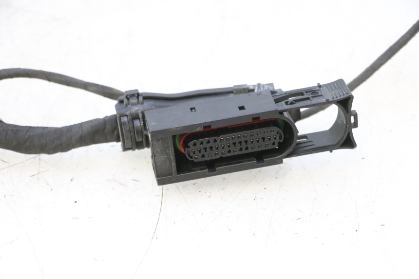 photo de WIRE HARNESS CAN-AM SPYDER RS 1000 (2008 - 2012) - Fixing points details