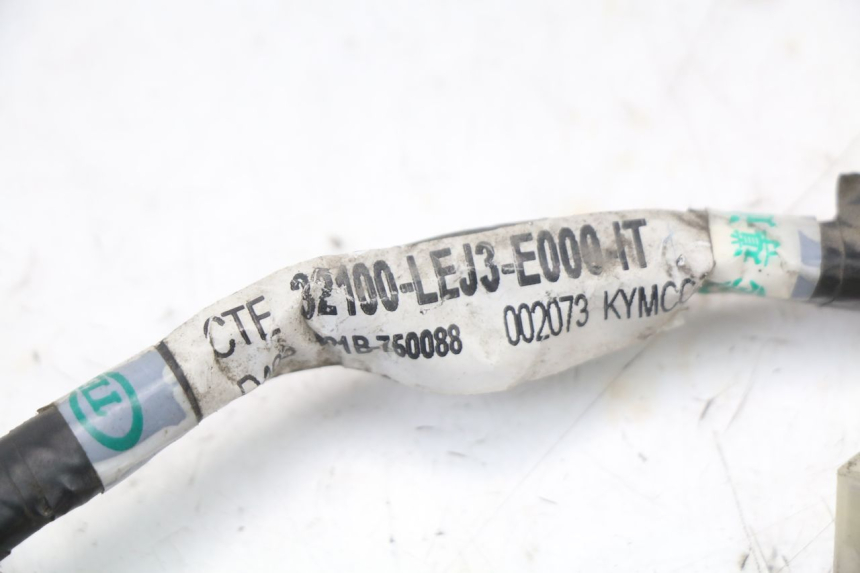 photo de WIRE HARNESS KYMCO SUPER 8 125 (2008 - 2015) - Markings and original references