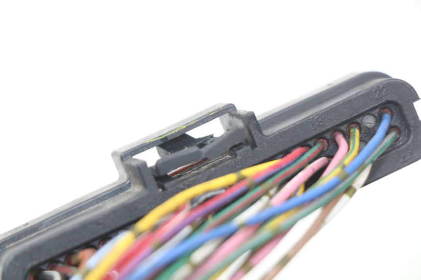 photo de WIRE HARNESS YAMAHA TDM ABS 900 (2002 - 2014) - Zoom on usage condition