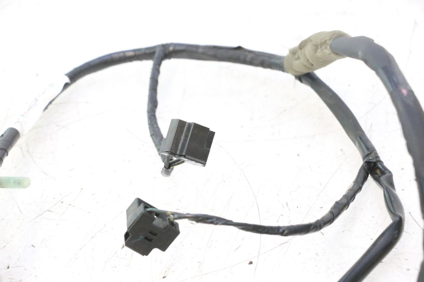 photo de FRONT FAIRING WIRE HARNESS YAMAHA FZ8 800 (2010 - 2016) - Alternative perspective