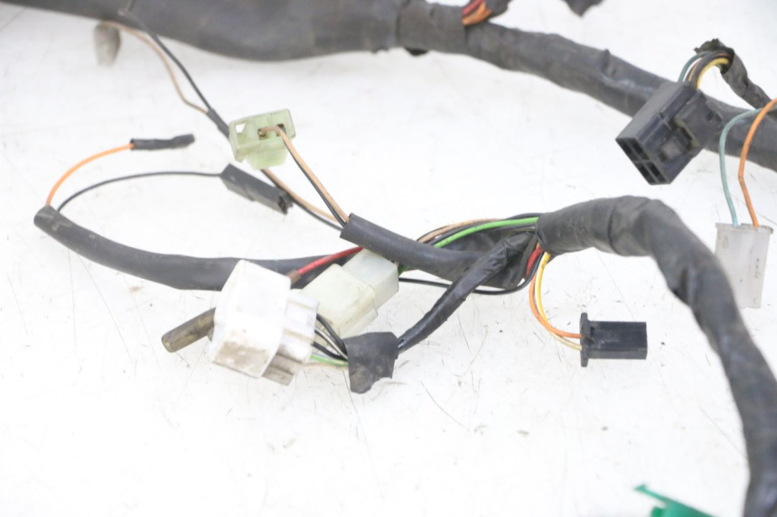 photo de WIRING HARNESS SUZUKI UH BURGMAN 125 (2002 - 2006) - Additional view of the item
