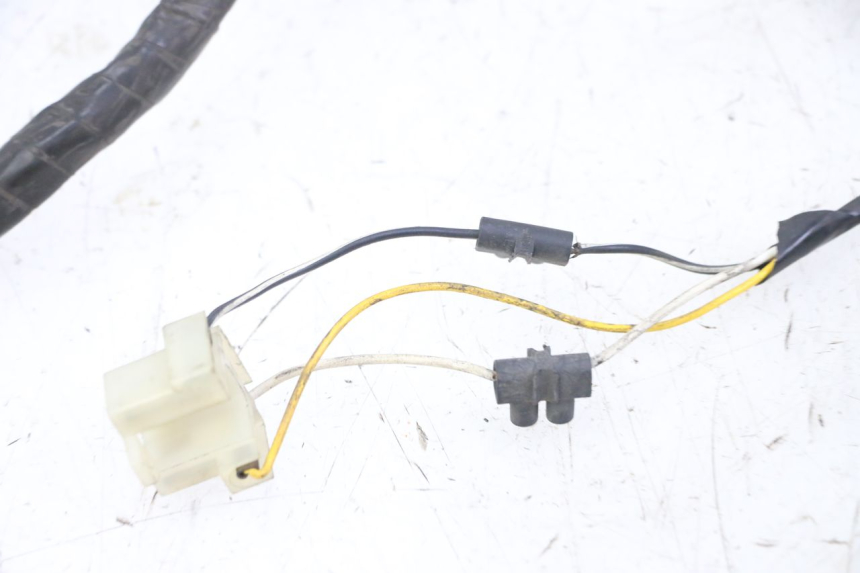 photo de WIRING HARNESS SUZUKI UH BURGMAN 125 (2002 - 2006) - Fixing points details