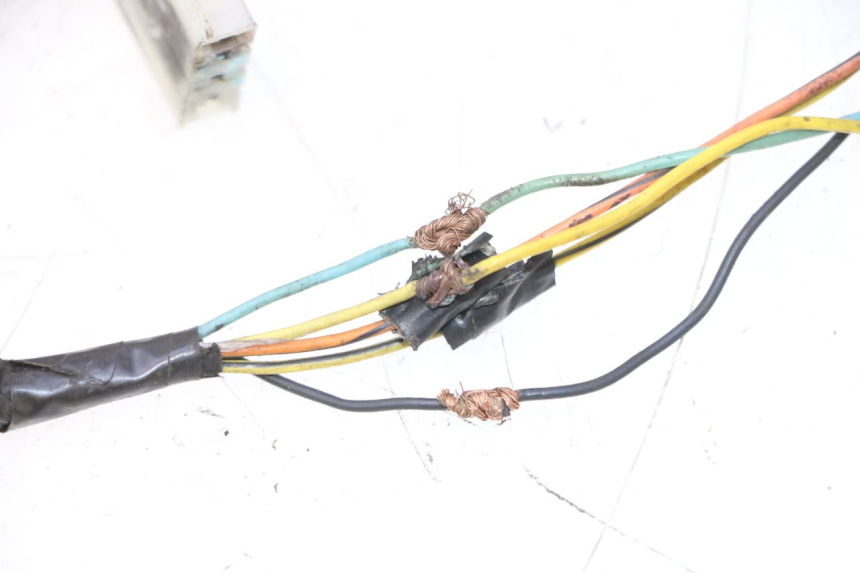 photo de WIRING HARNESS PIAGGIO VESPA LX 2T 50 (2005 - 2013) - Zoom on usage condition