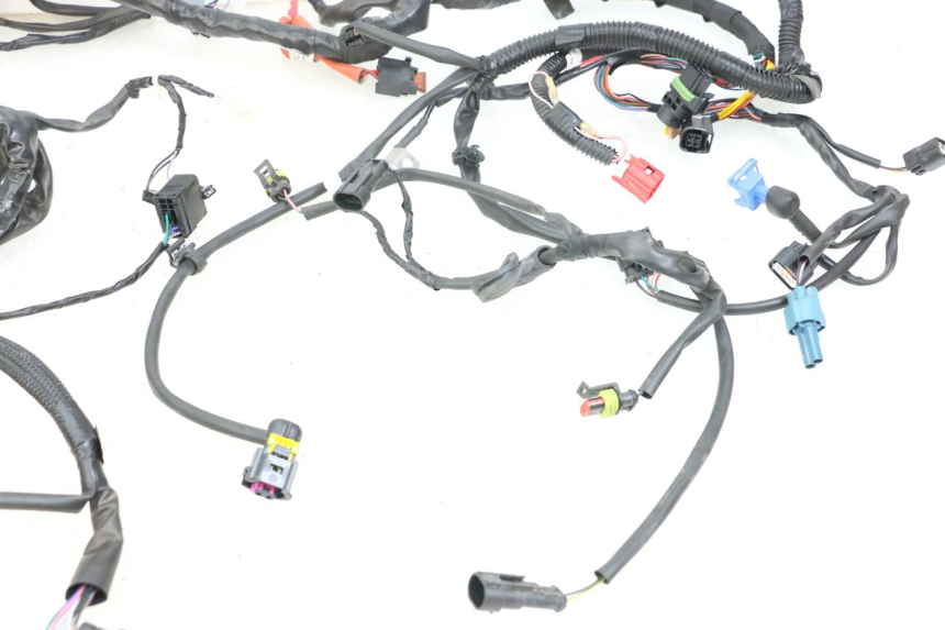 photo de WIRE HARNESS PIAGGIO VESPA PRIMAVERA 4T 50 (2021 - 2024) - Component zoom