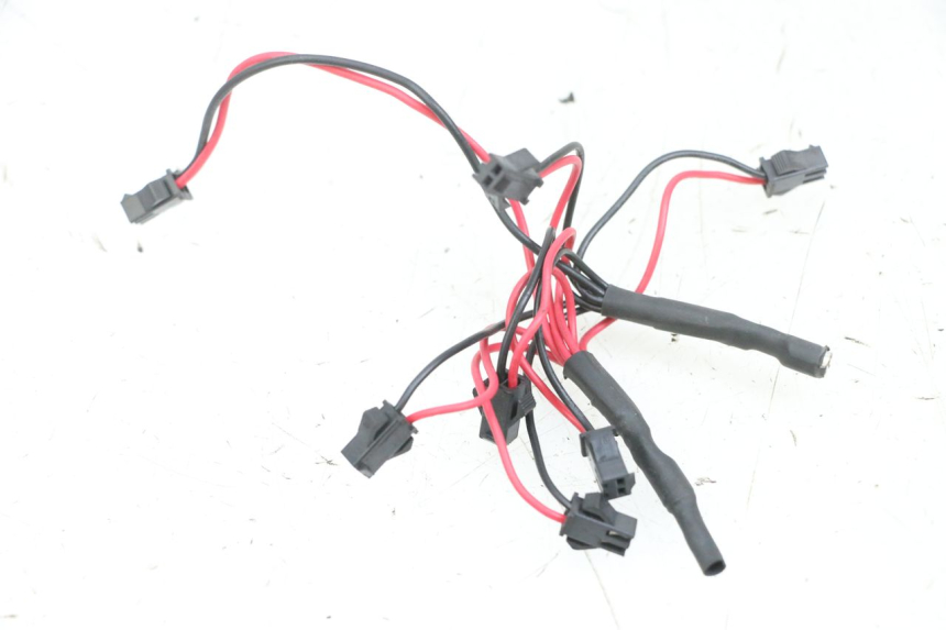 photo de WIRE HARNESS DUALTRON VICTOR LIMITED 1 - Main view