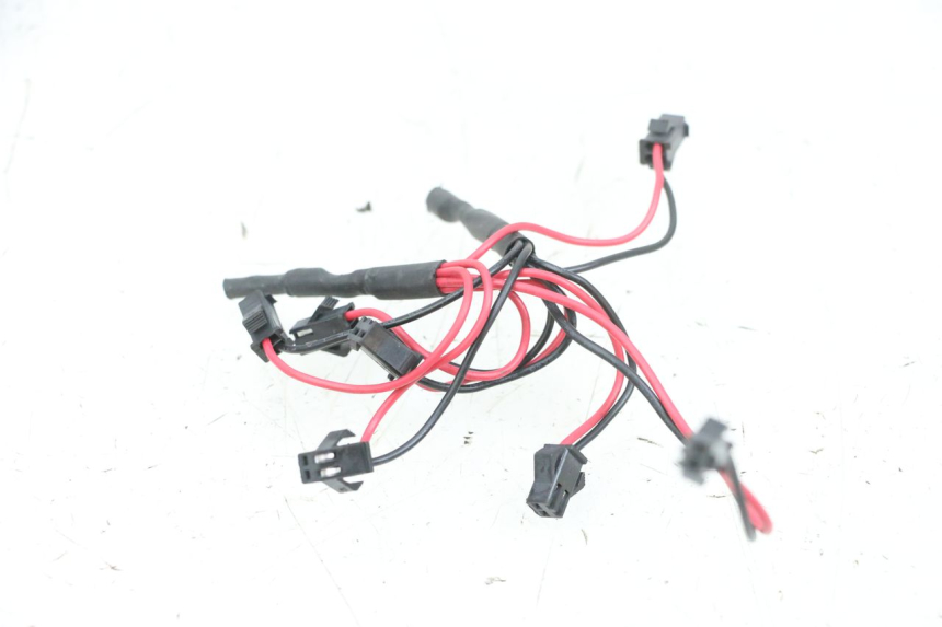 photo de WIRE HARNESS DUALTRON VICTOR LIMITED 1 - Component detail