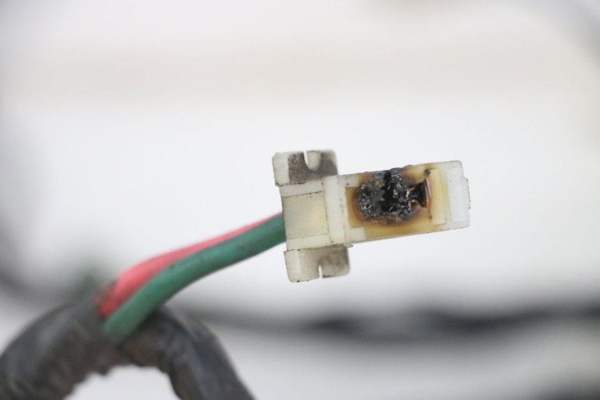 photo de WIRING HARNESS PEUGEOT VIVACITY NEW 2T 50 (2008 - 2017) - Surface and material condition