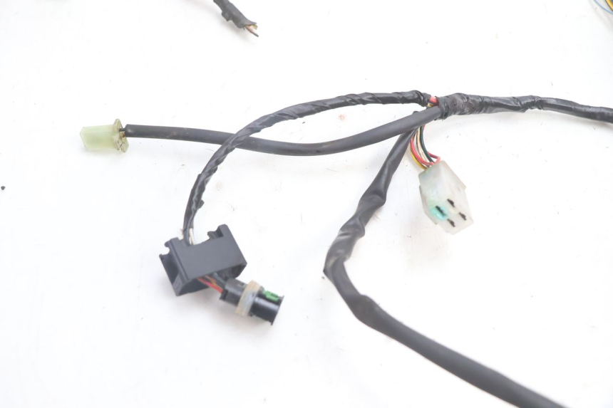 photo de WIRING HARNESS PEUGEOT VIVACITY 50 (2004 - 2009) - Fixing points details