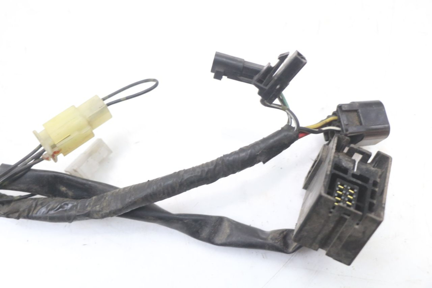 photo de WIRE HARNESS SUZUKI VL INTRUDER 125 (2004 - 2007) - Additional view of the item