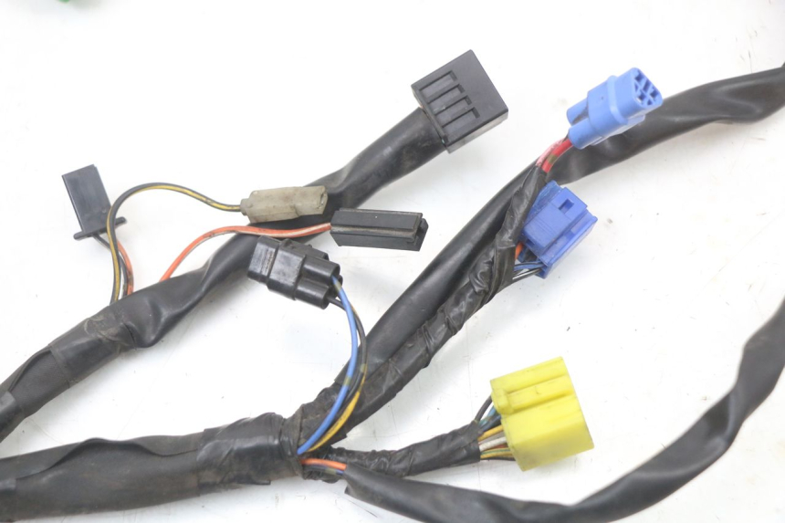 photo de WIRE HARNESS SUZUKI VL INTRUDER 125 (2004 - 2007) - Alternative perspective