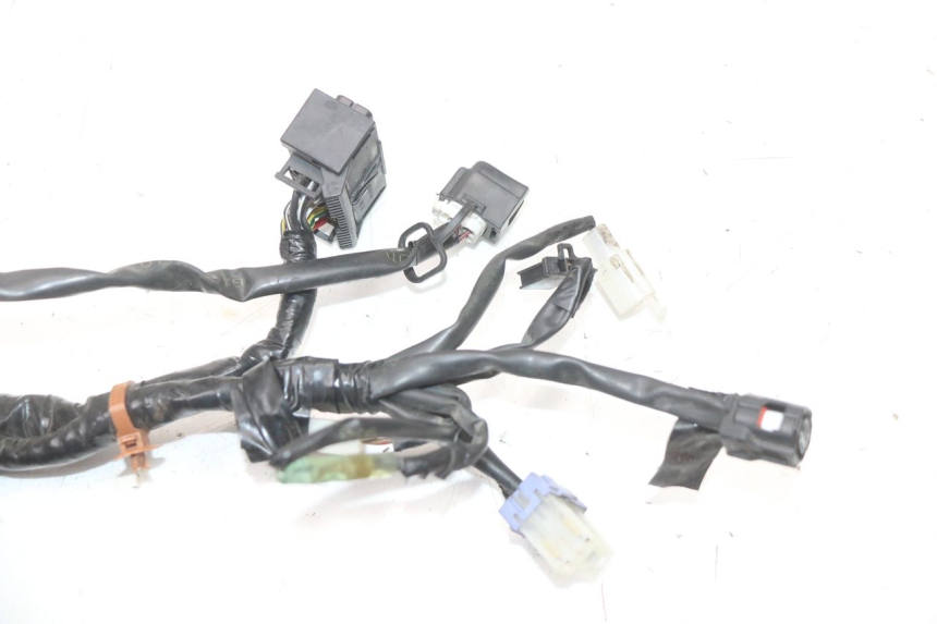 photo de WIRING HARNESS YAMAHA XMAX X-MAX ABS 125 (2017 - 2020) - Zoom on usage condition