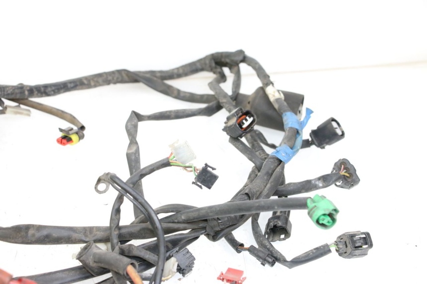 photo de WIRING HARNESS YAMAHA XMAX X-MAX 125 (2006 - 2009) - Fixing points details