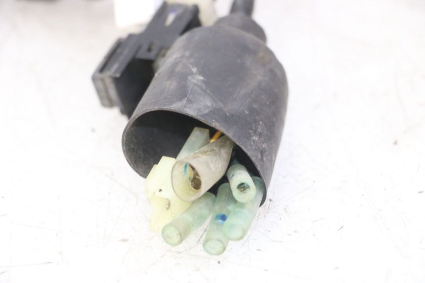 photo de WIRE HARNESS YAMAHA XJ6 ABS 600 (2008 - 2016) - High-resolution close-up