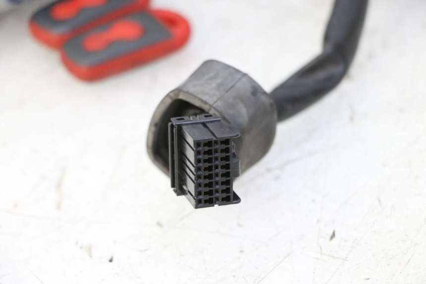 photo de WIRE HARNESS YAMAHA XJ6 ABS 600 (2008 - 2016) - Focus on structure