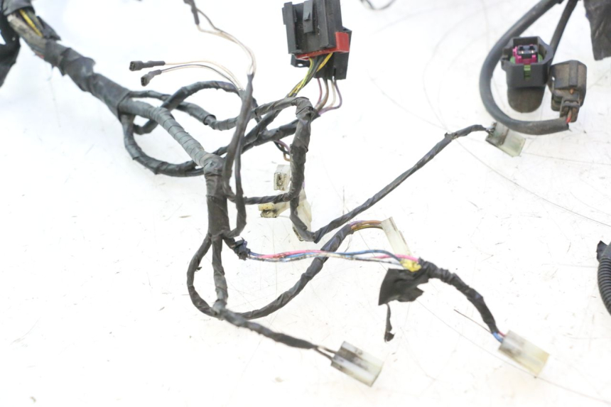photo de WIRING HARNESS PIAGGIO ZIP 4T 50 (2018 - 2020) - Alternative perspective