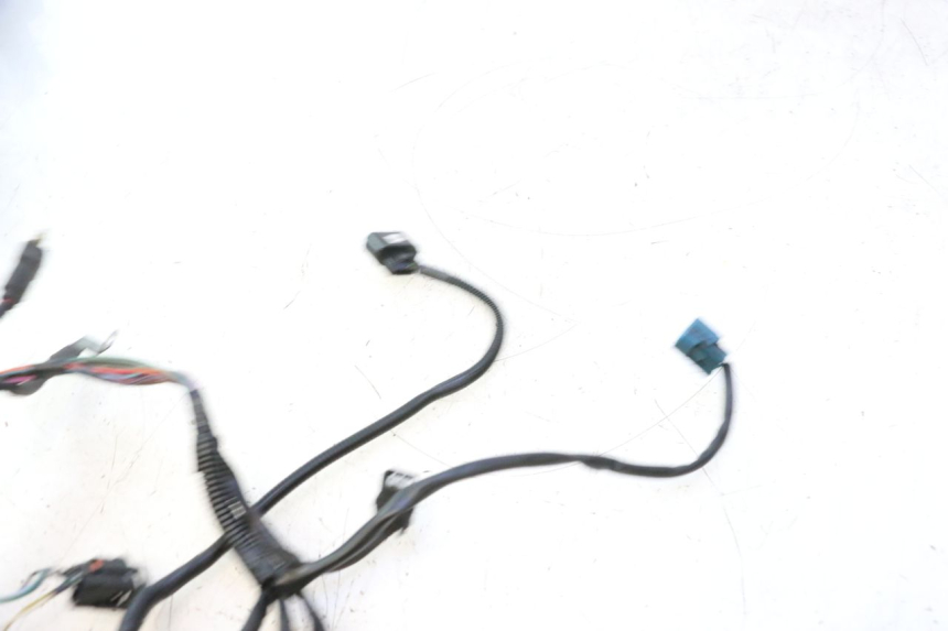 photo de WIRE HARNESS PIAGGIO ZIP IGET 4T 50 (2021 - 2023) - Alternative perspective