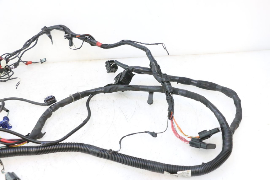 photo de WIRE HARNESS PIAGGIO ZIP IGET 4T 50 (2021 - 2023) - Checked used part