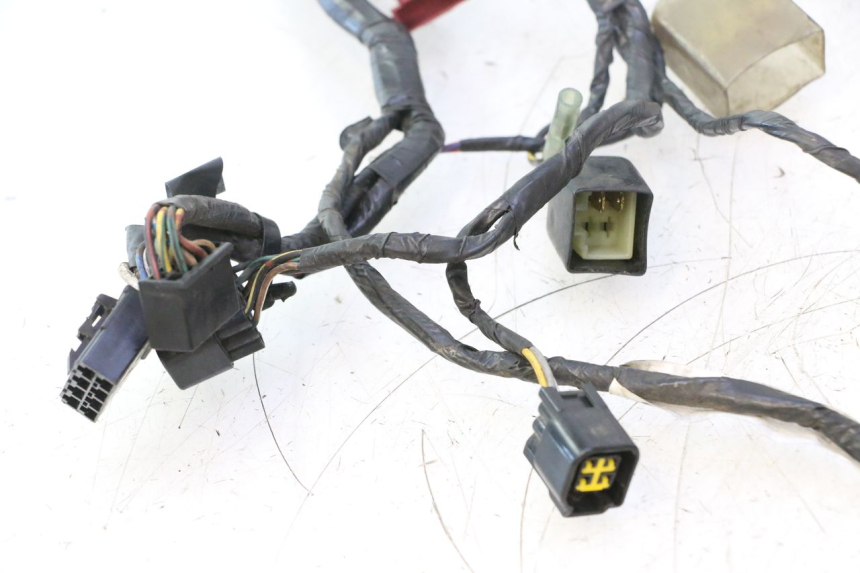 photo de WIRE HARNESS KAWASAKI ZZR 600 (1995 - 2004) - Zoom on usage condition