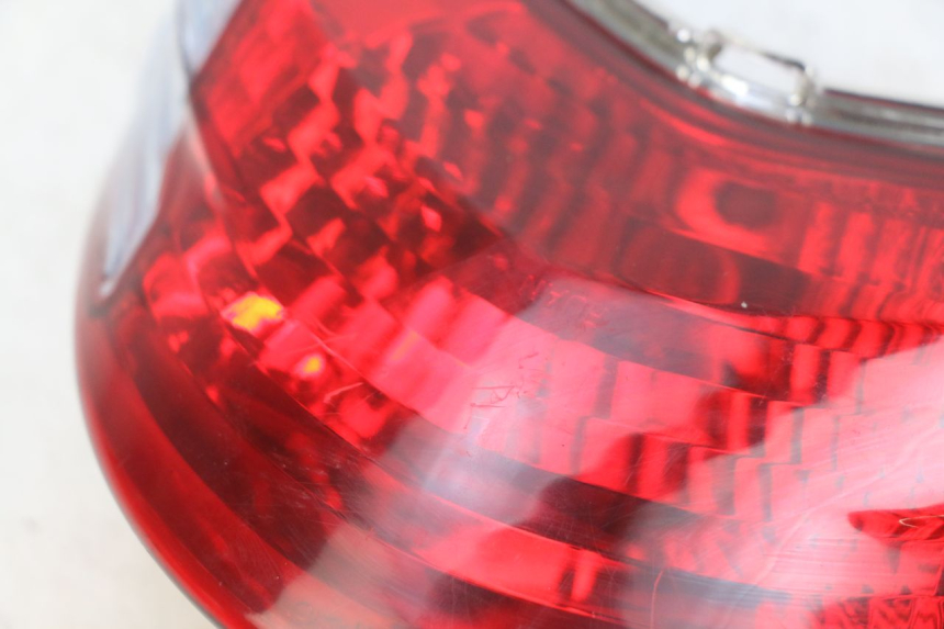 photo de REAR LIGHT KYMCO AGILITY 16+ 4T 50 (2018 - 2023) - Alternative perspective