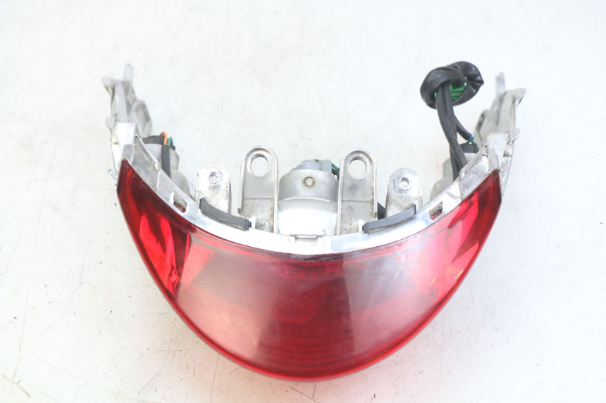 photo de REAR LIGHT KYMCO AGILITY 16+ 4T 50 (2018 - 2023) - Component zoom